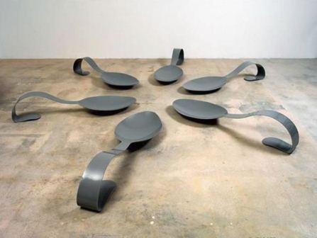 José Antonio Hernández-Diez, De U.G a T.V (2000). Photo: Peter Harholdt / Ella Fontanals-Cisneros Collection on Instagram.