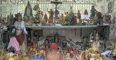 Believer in worship to all courts