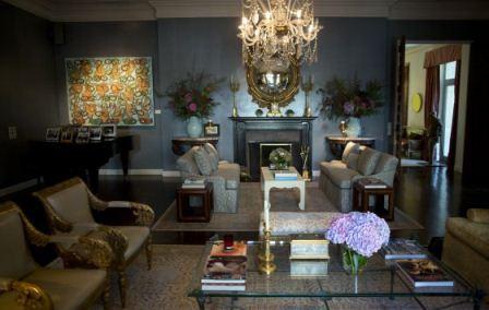 A view of the living room at the US ambassador's residence in Madrid. / Gorka Lejarcegi