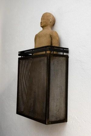 Balcón con figura de un chino. Juan Muñoz, 1991