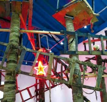 Pascale Marthine Tayou. Cuba mi amor, 2015  Cortesía de Galleria Continua