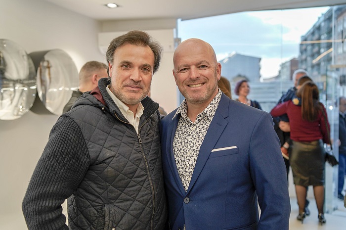 The gallerist Nuno Sacramento, on the right, in a blue jacket