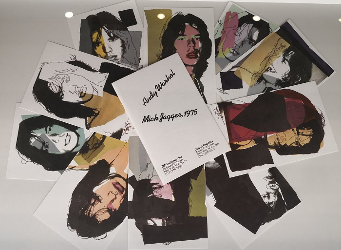 Obra en expo de Warhol