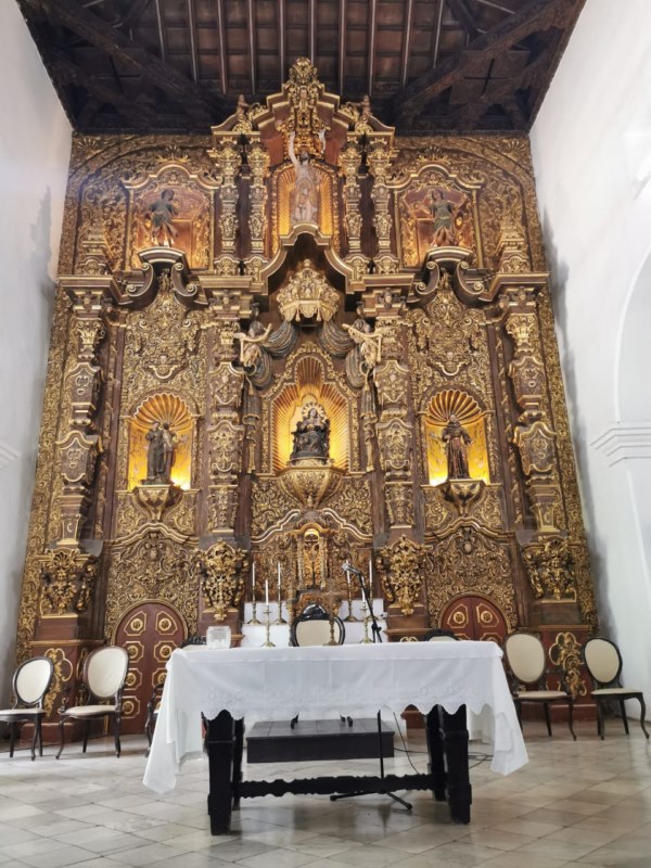Altar principal de la Iglesia Parroquial Mayor San Juan Bautista