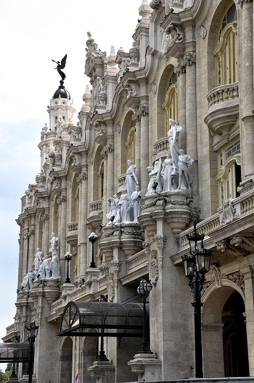 Detalle de la fachada del Gran Teatro de La Habana