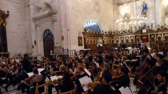 concierto "Celebración", de la Orquesta Juvenil de la Unión Europea y la Orquesta Sinfónica del Instituto Superior de Arte. 