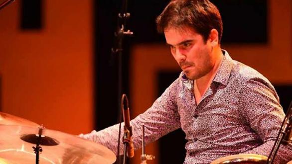 Ruy Adrián López-Nussa a la batería 