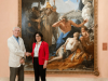 Representantes de McDonald’s y el Museo Thyssen ante una obra del recorrido Amor diverso con motivo de su colaboración para el Orgullo 2026