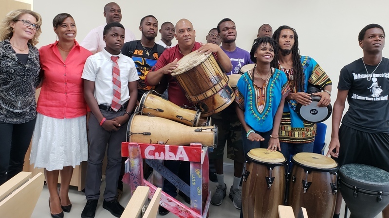 Percusión cubana en Las Bahamas 