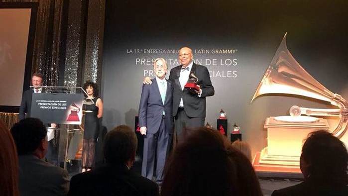 Awarded Chucho Valdés with Grammy Latino to Excellence