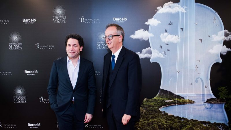 Gustavo Dudamel debuta en el Teatro Real