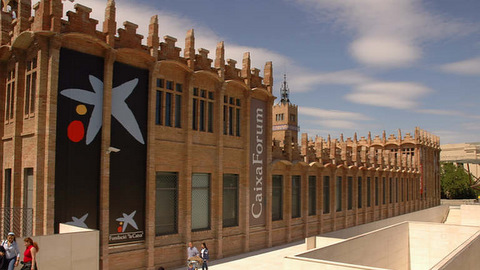 CaixaForum Barcelona, de la Grecia clásica a Disney y Andy Warhol