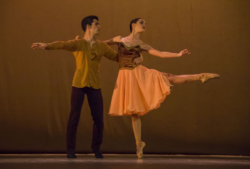 Bailarines del Ballet Nacional de Cuba. Fotos: Rolando Pujol 