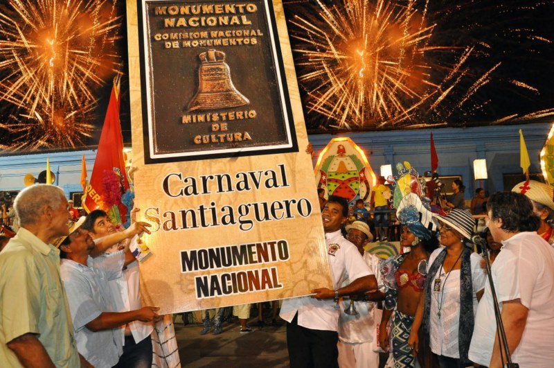 Carnaval santiaguero Patrimonio Cultural de la Nación Cubana 