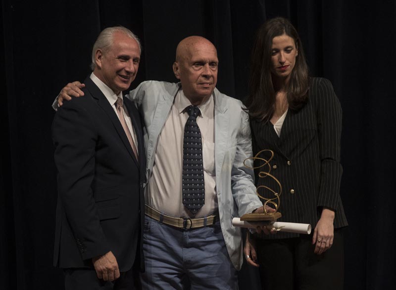 Premio a José Ramón Artigas 