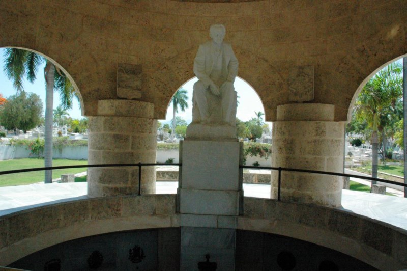 Escultura de José Martí 