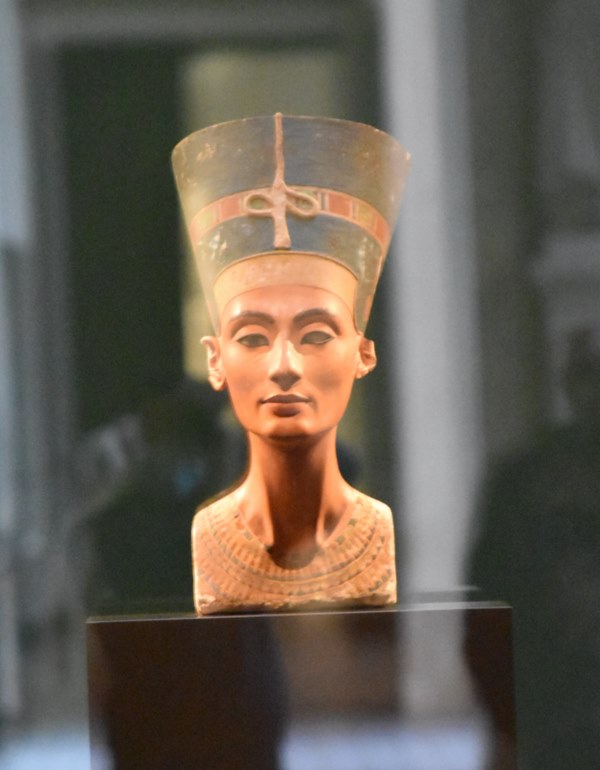 Busto de Nefertiti 