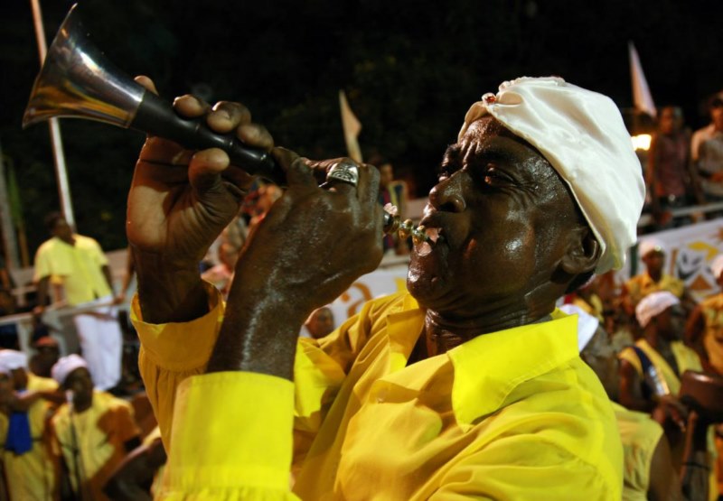 Corneta China instrumento imprescindible del carnaval santiaguero 
