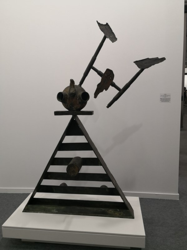 Escultura de Joan Miró en Leandro Navarro 