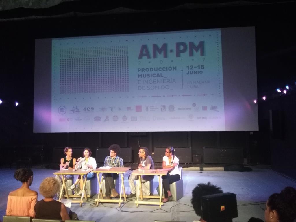 Conferencia de prensa AM-PM-X Alfonso- Darcy