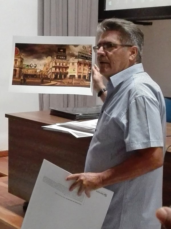 Rafael Acosta de Arriba during the presentation