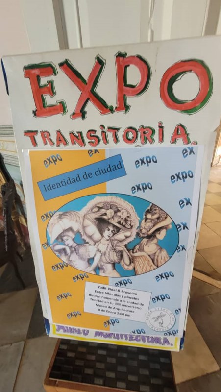 cartel de expo transitoria Identidad de ciudad 