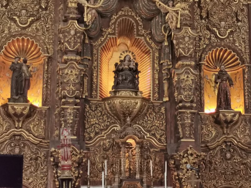 Detalle del altar de la Iglesia Parroquial Mayor San Juan Bautista