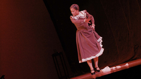 Bailarina del ballet español de Cuba en la Casa Alba 