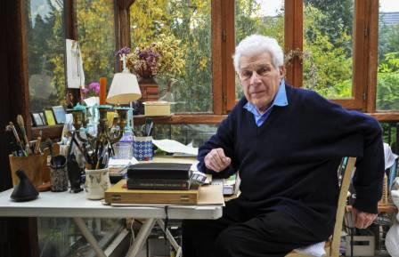 John Berger, Acclaimed British Art Critic and Novelist, Dies at 90