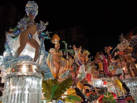 Santiago de Cuba to set carnivals celebrating their 500 anniversary