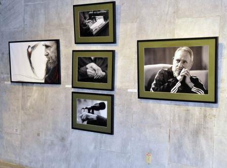 Inaugurated in Brasilia Photographic Exhibition Fidel is Fidel 