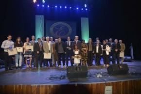 Major Cuban Personalities, Institutions Recognized by the 2015 Excelencias Awards  
