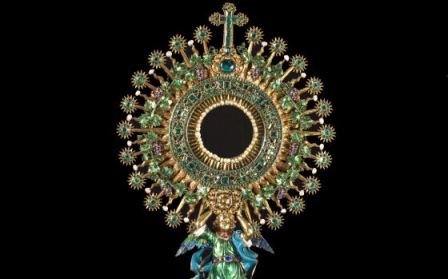 Llega al Prado ‘La Lechuga’ una joya compuesta por 1.485 esmeraldas