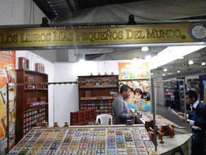 Peru Offers the Smallest Books in the World at Guatemala Fair 