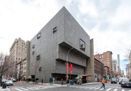 El Met Breuer, extensión del Metropolitan Museum of Art, ya recibe al público en el Upper East Side de Manhattan 