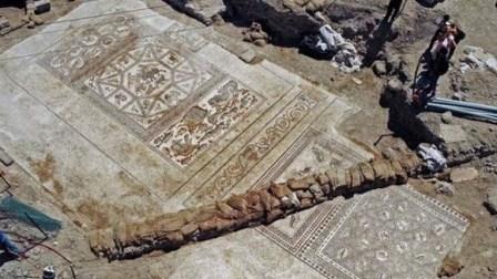 Predators and Prey: A Roman Mosaic from Lod, Israel
