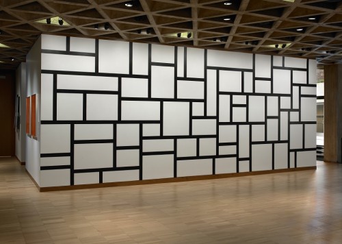 Wall drawings by Sol LeWitt's in the Botín Foundation