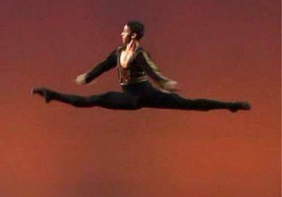 Cuban dancer wins Youth America Grand Prix gold medal in New York