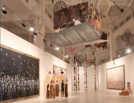 El CAC Málaga presenta la primera exposición en España de Pascale Marthine Tayou