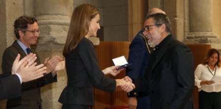 The Queen delivers the Velázquez Prize to Jaume Plensa
