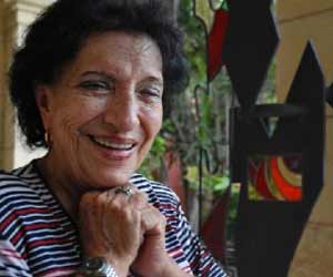 Artista cubana Thelvia Marín recibe premio español Comoartes
