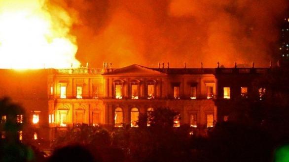 Incendio en el Museo Nacional de Brasil. Foto BBC.com