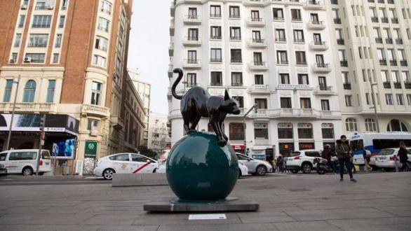 Esculturas colocadas en Madrid. Obra de Sabek