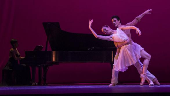 Bailarines del Ballet Nacional de Cuba. Fotos: Rolando Pujol