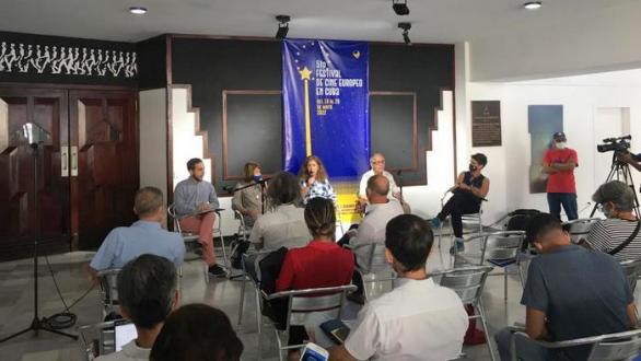 conferencia de prensa sobre el festival de cine europeo en La Habana 