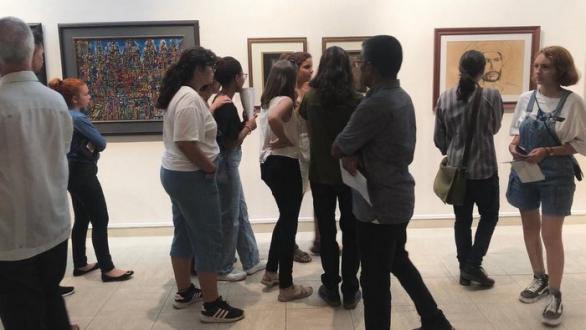 Vista de la muestra «Colección de arte de la Universidad de La Habana. Obras escogidas»
