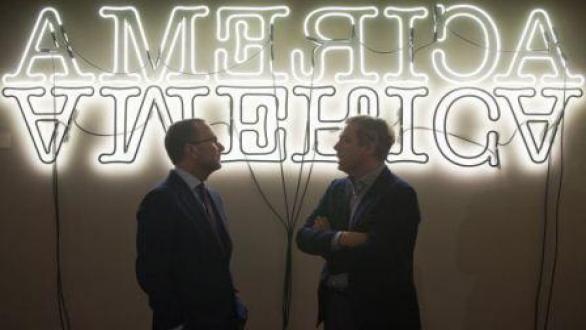 US Ambassador James Costos (left) and his partner Michael S. Smith. / Gorka Lejarcegi